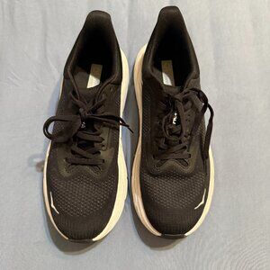Hoka Arahi 7 Running Shoes Womens Size 9 Black